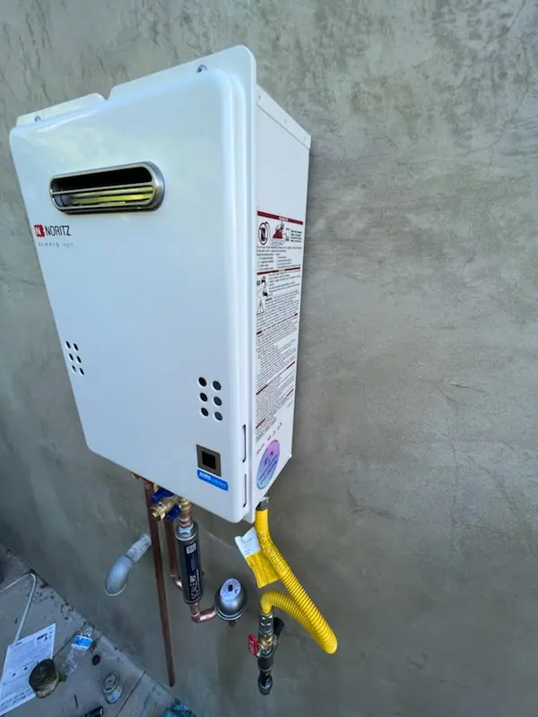 Tankless water heater installation for Perrysburg homes